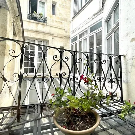 Spacious And Central In * Bordeaux